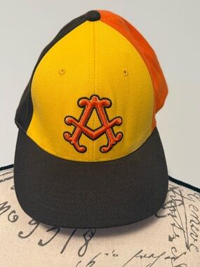 Vintage Akademiks FlexFit Two-Tone Colorblock Baseball Cap